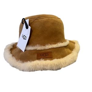 Ugg Chestnut Sheepskin Bucket Hat